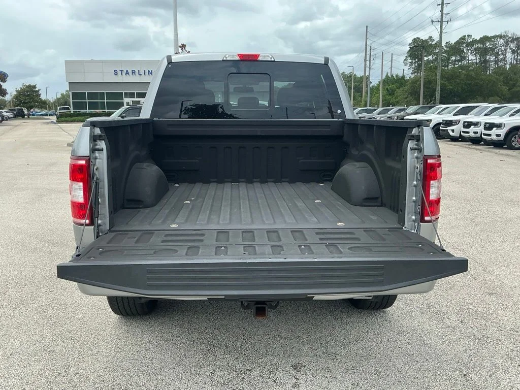 Used 2020 Silver Ford XLT image 32