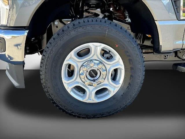 New 2027 Carbonized Gray Metallic Ford F-250® XLT image 55