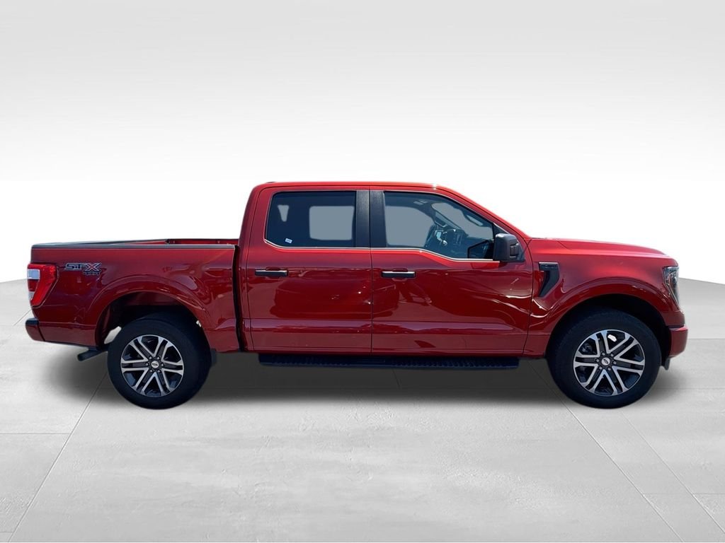 Used 2023 Red Ford XL image 9
