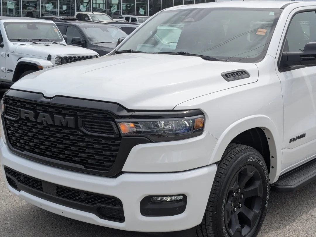 Certified Used 2025 White RAM Big Horn - - 4x4 - Night Edition - Tonneau Cover - Level II - Alpine Audio & More! image 10