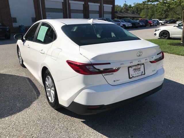Used 2025 Ice Cap Toyota LE image 5