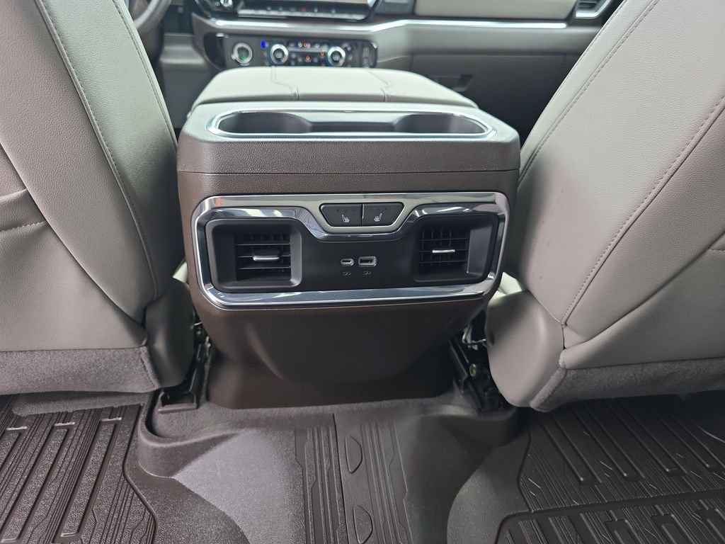 2023 GMC Sierra 1500 SLT - Photo 31