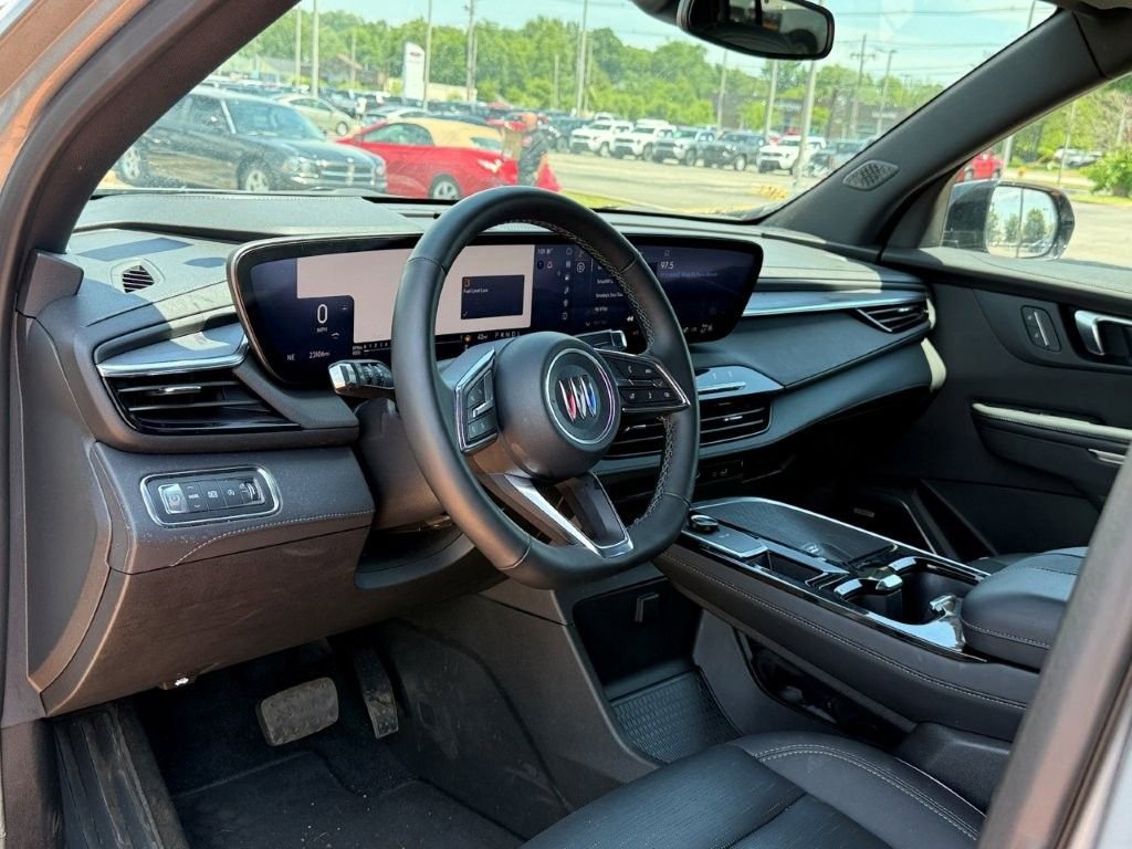 Used 2025 Moonstone Gray Metallic Buick Sport Touring image 10