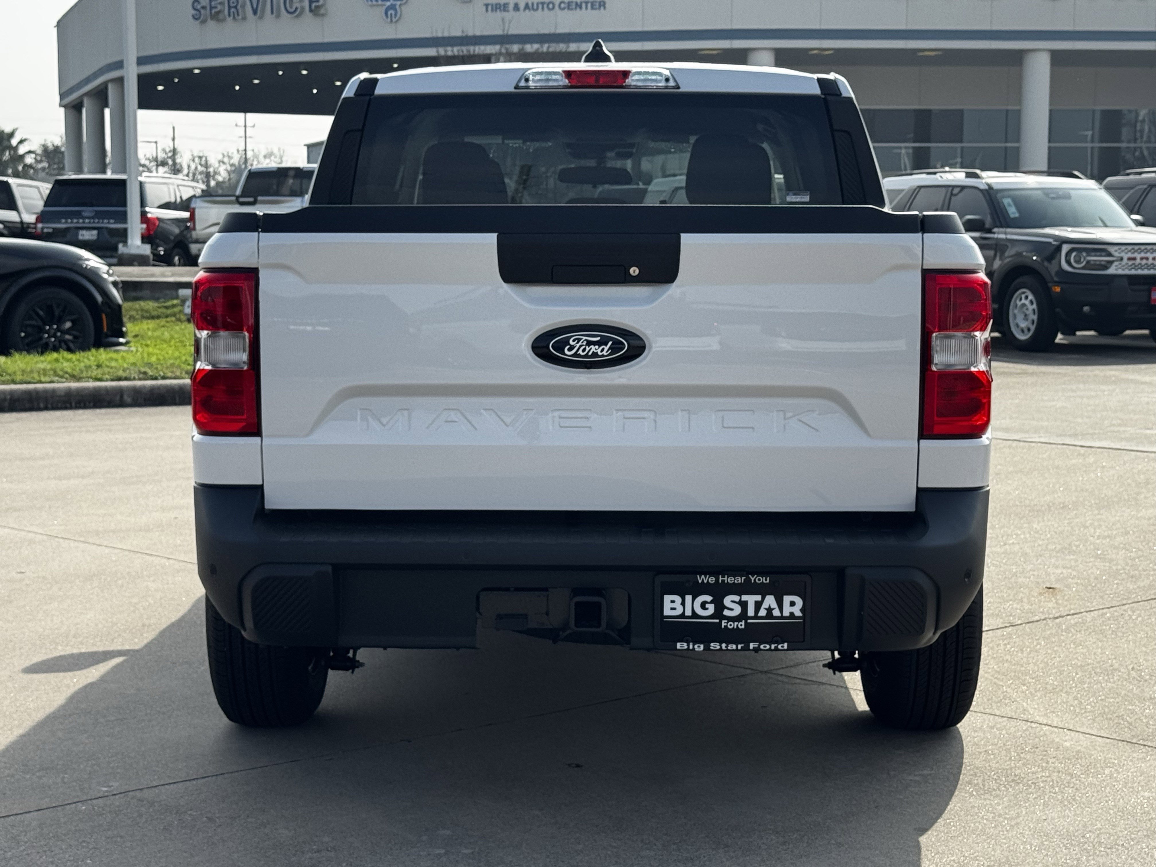 New 2026 Oxford White Ford XL image 8