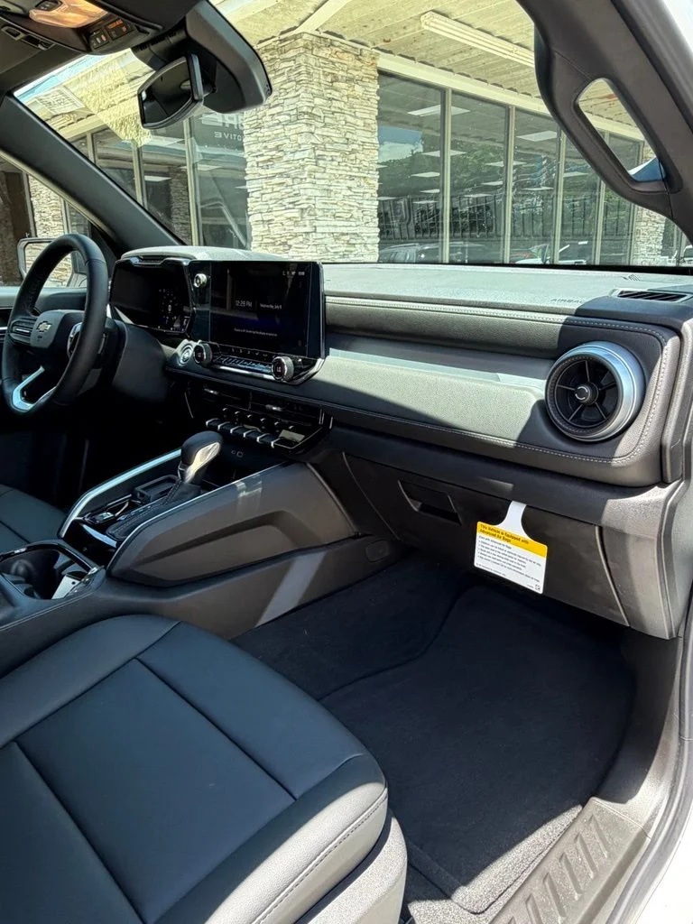2026 Chevrolet Colorado LT - Photo 22