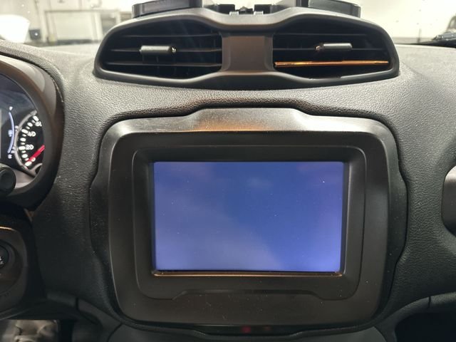 Used 2021 Red Jeep Sport image 24