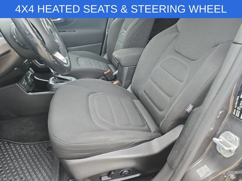 Certified Used 2020 Gray Jeep Latitude image 20