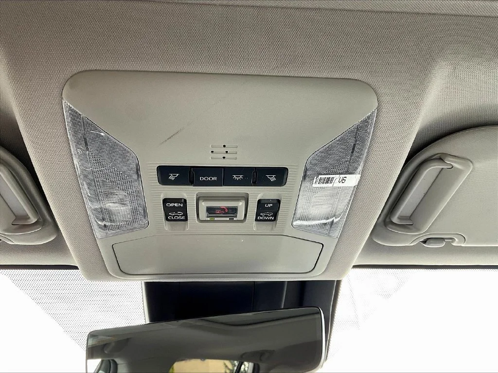 Used 2022 Silver Sky Metallic Toyota Limited image 19