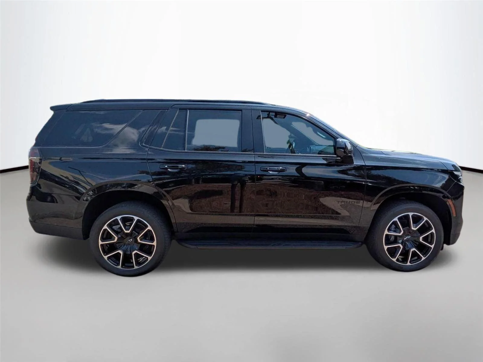 Used 2025 Black Chevrolet RST image 4