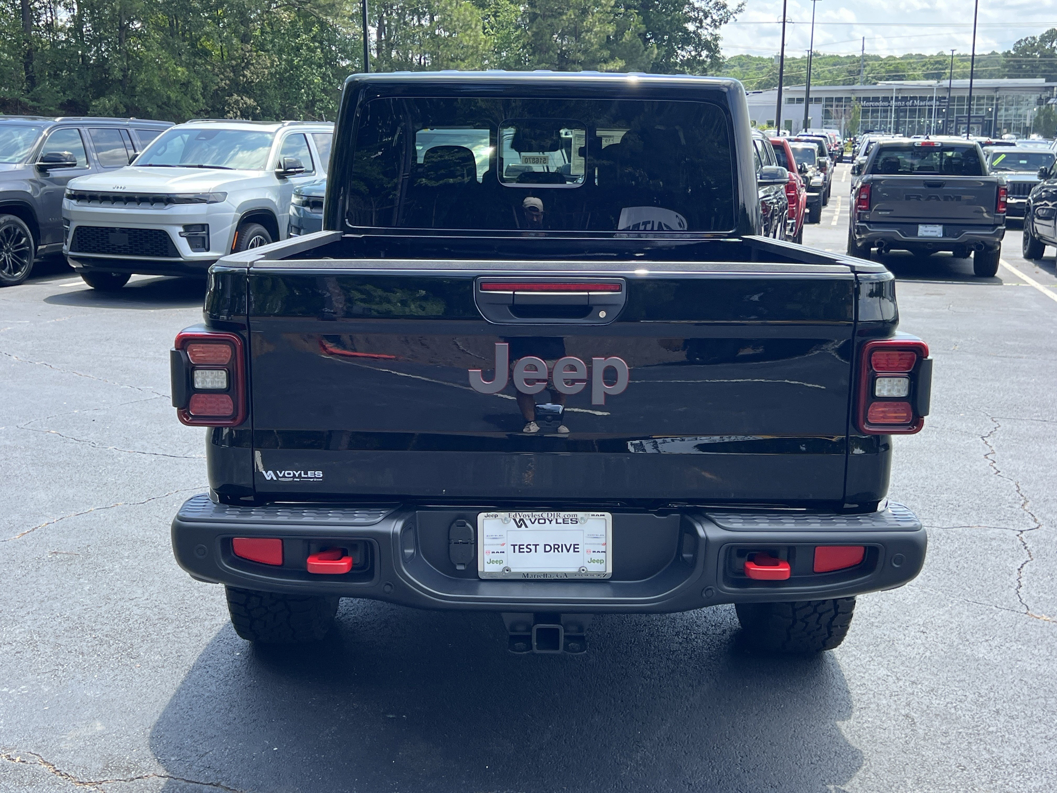 New 2026 Black Clearcoat Jeep Rubicon X image 7
