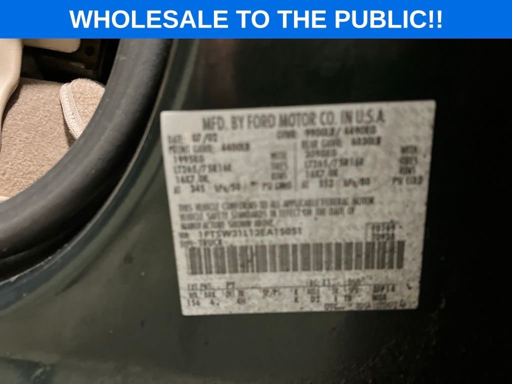 Used 2003 Green Ford Lariat image 30
