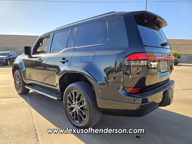 Used 2025 Black Lexus 550 Premium+ image 5