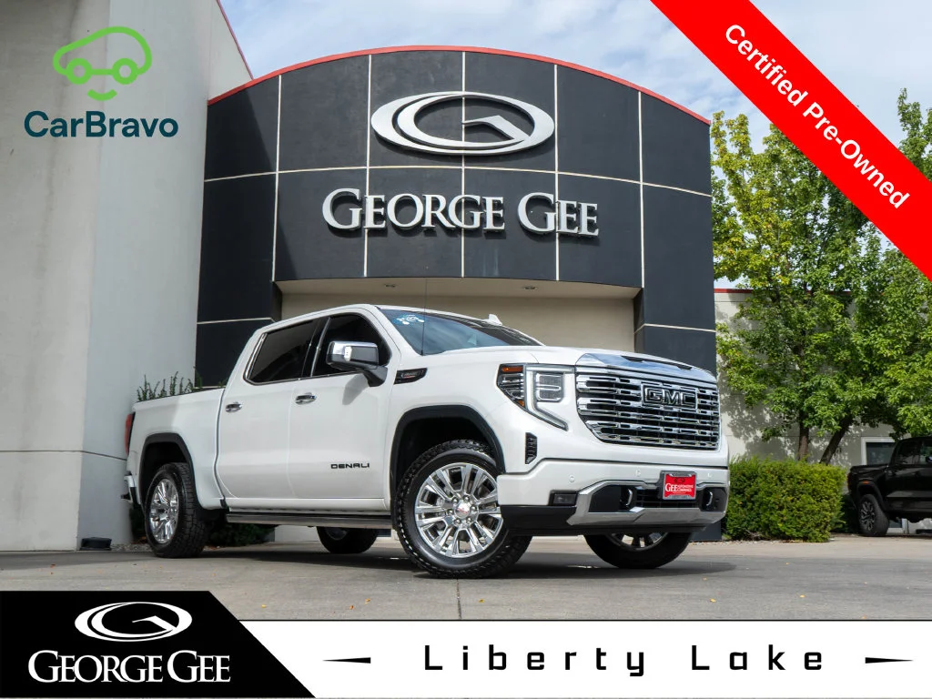 Used 2023 White GMC Denali image 1