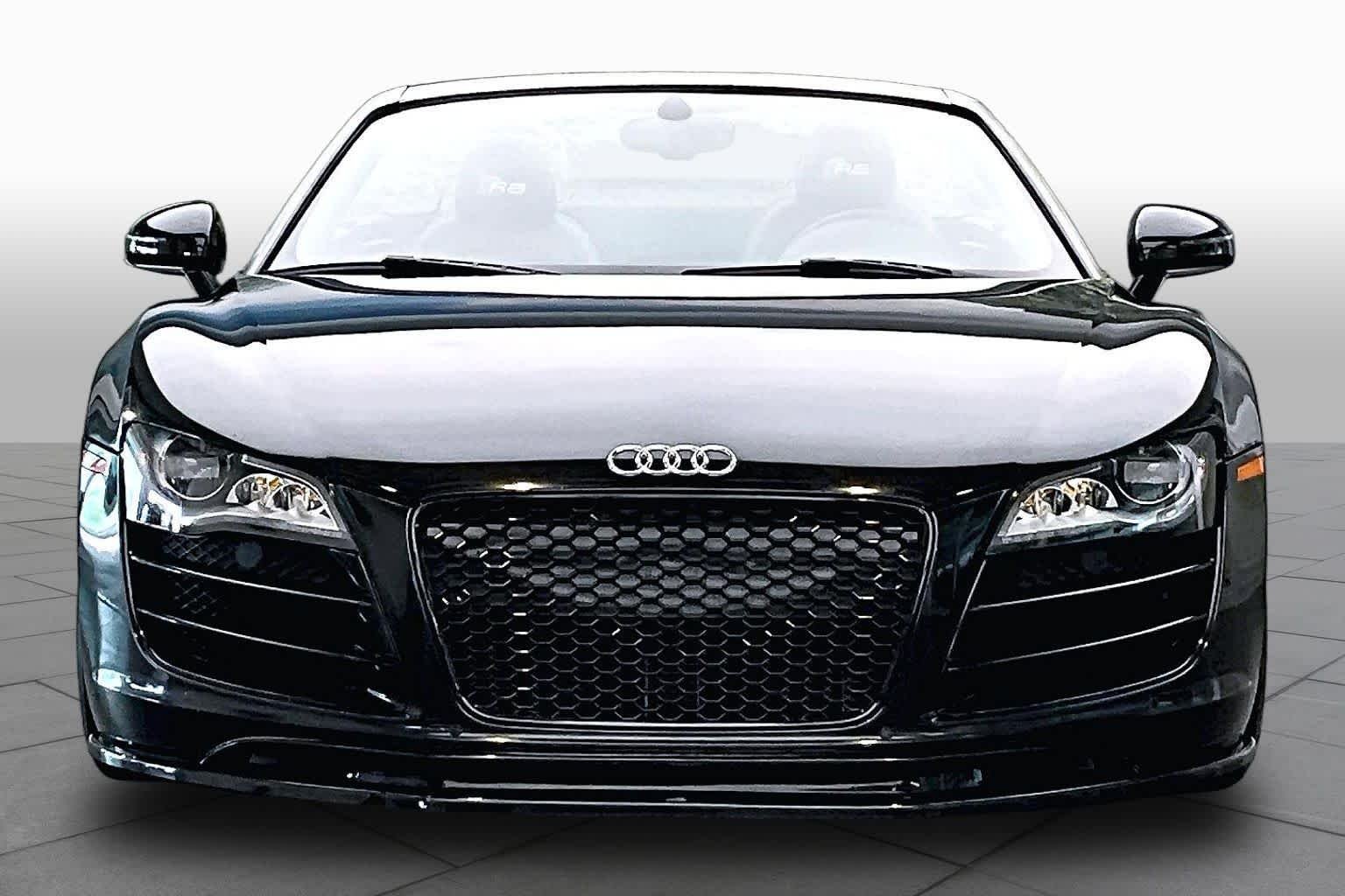 Pre-Owned 2011 Audi R8 5.2L