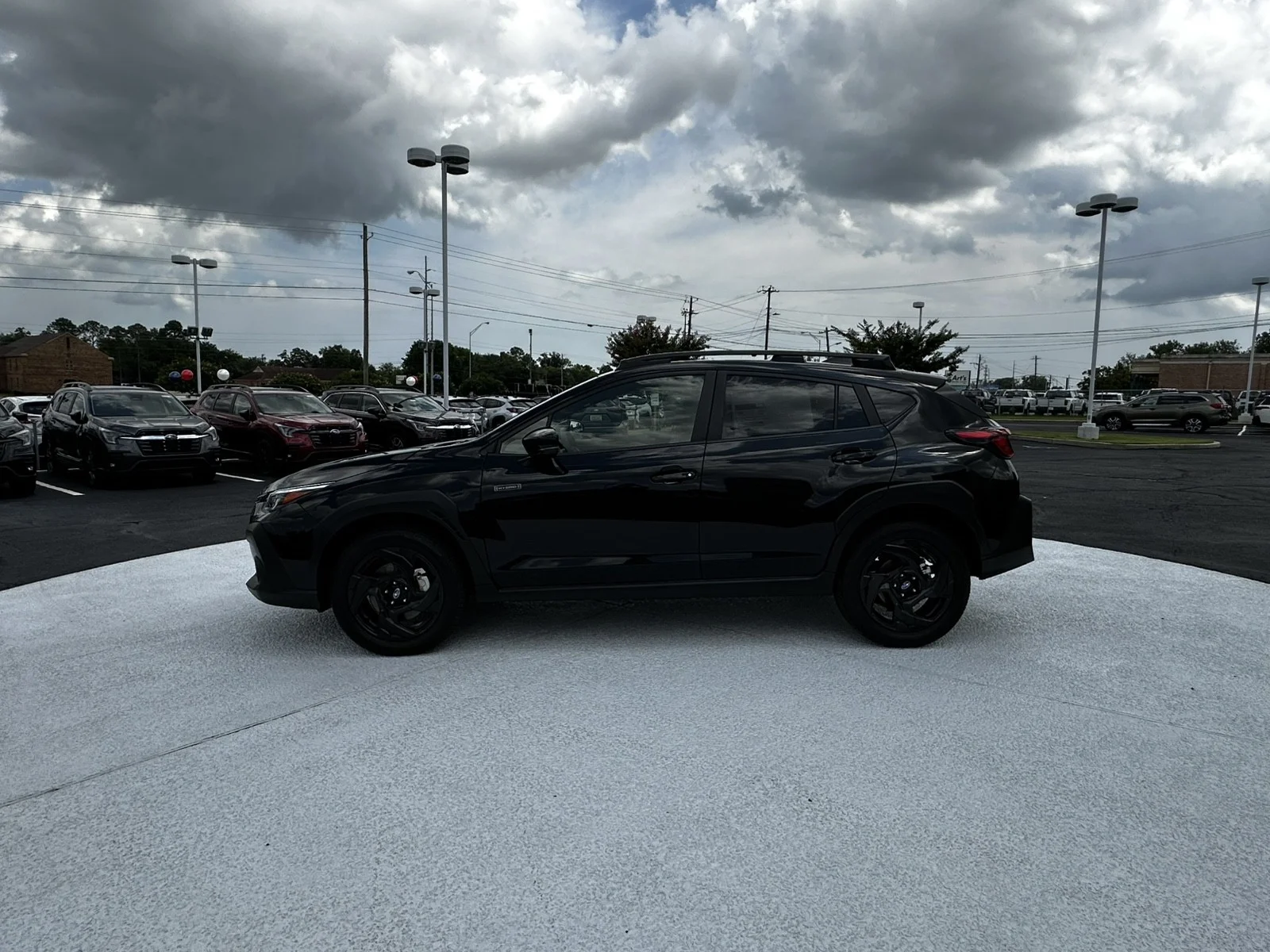 New 2026 CRYSTAL BLACK SILICA Subaru Sport Hybrid image 4