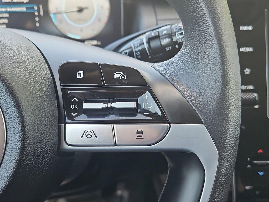 Certified Used 2024 Black Hyundai SEL image 17