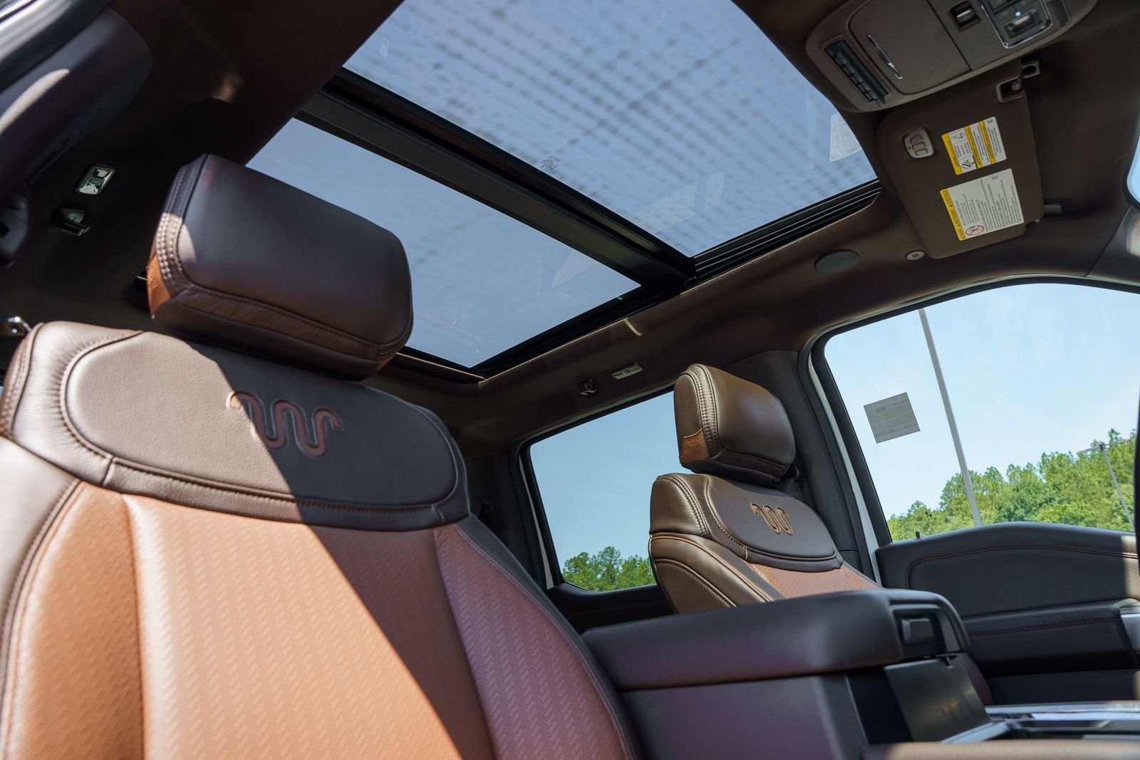 New 2026 Star White Metallic Tri-Coat Ford F-250® King Ranch® image 13