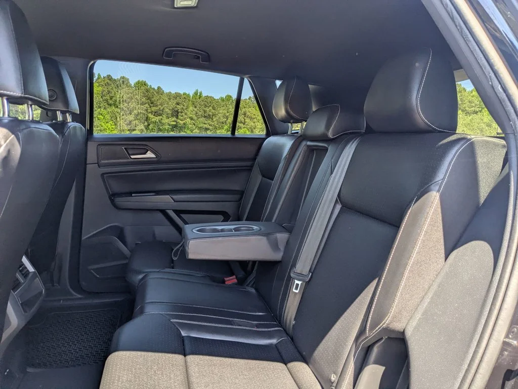 Used 2020  Volkswagen 3.6L V6 SE w/Technology image 23