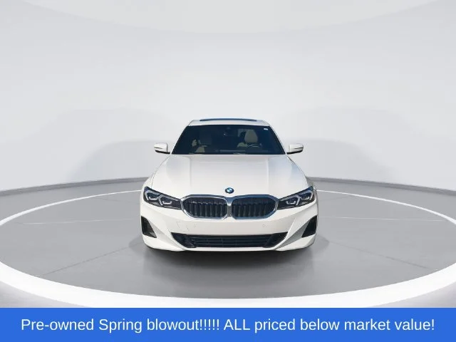 Used 2024 White BMW 330i image 3