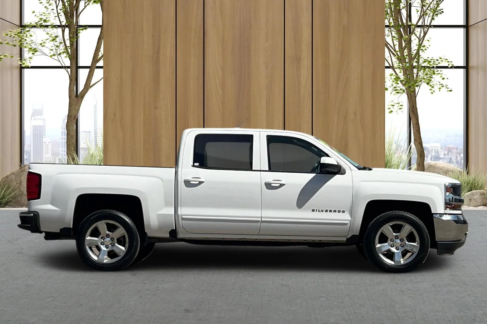Used 2017 SUMMIT WHITE Chevrolet LT image 3