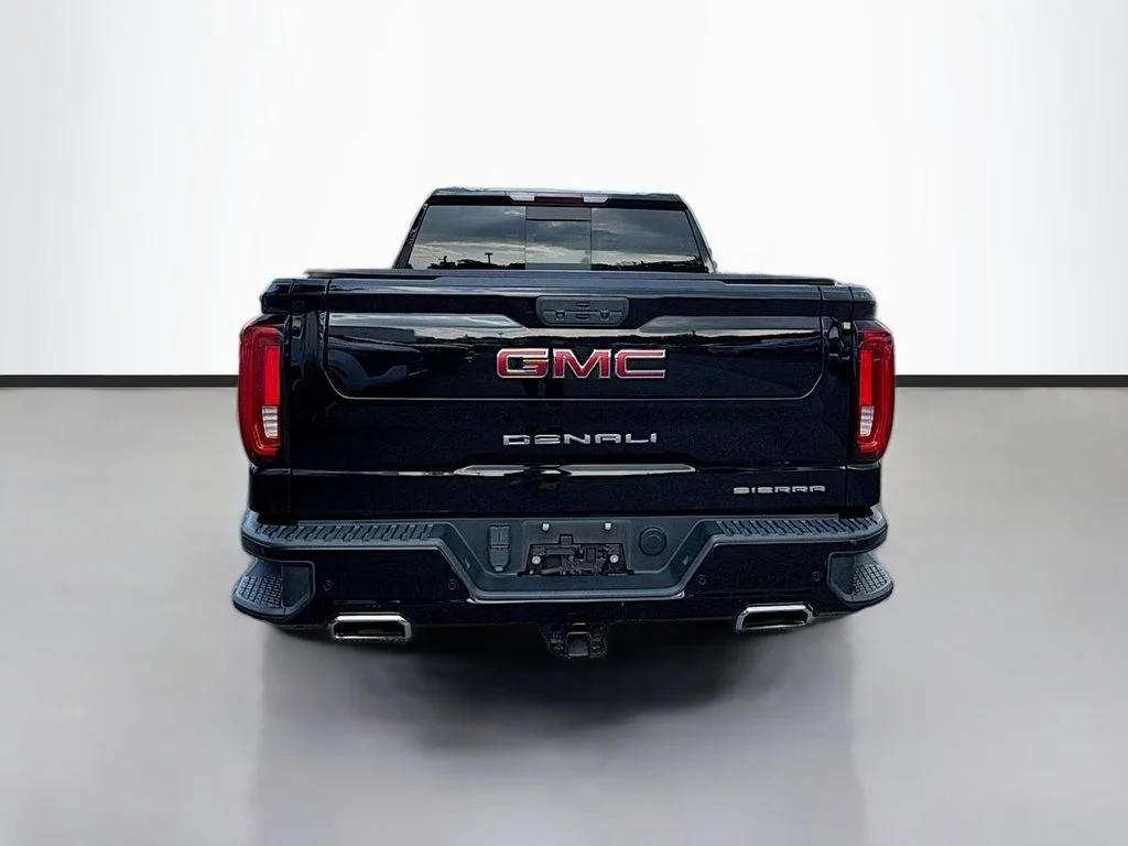 Used 2019 Onyx Black GMC Denali image 6