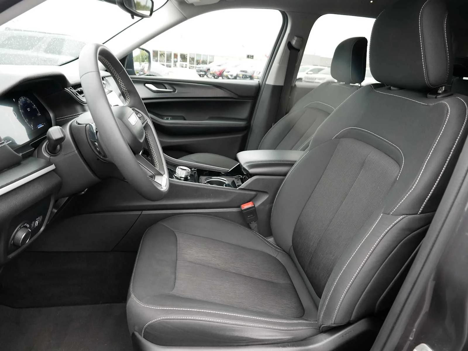 Used 2023 Baltic Gray Metallic Clearcoat Jeep Laredo image 11