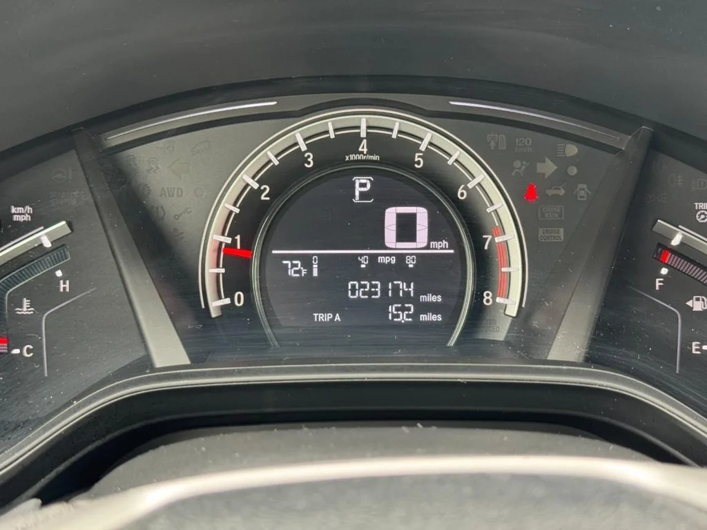 Used 2018 Black Honda LX image 27
