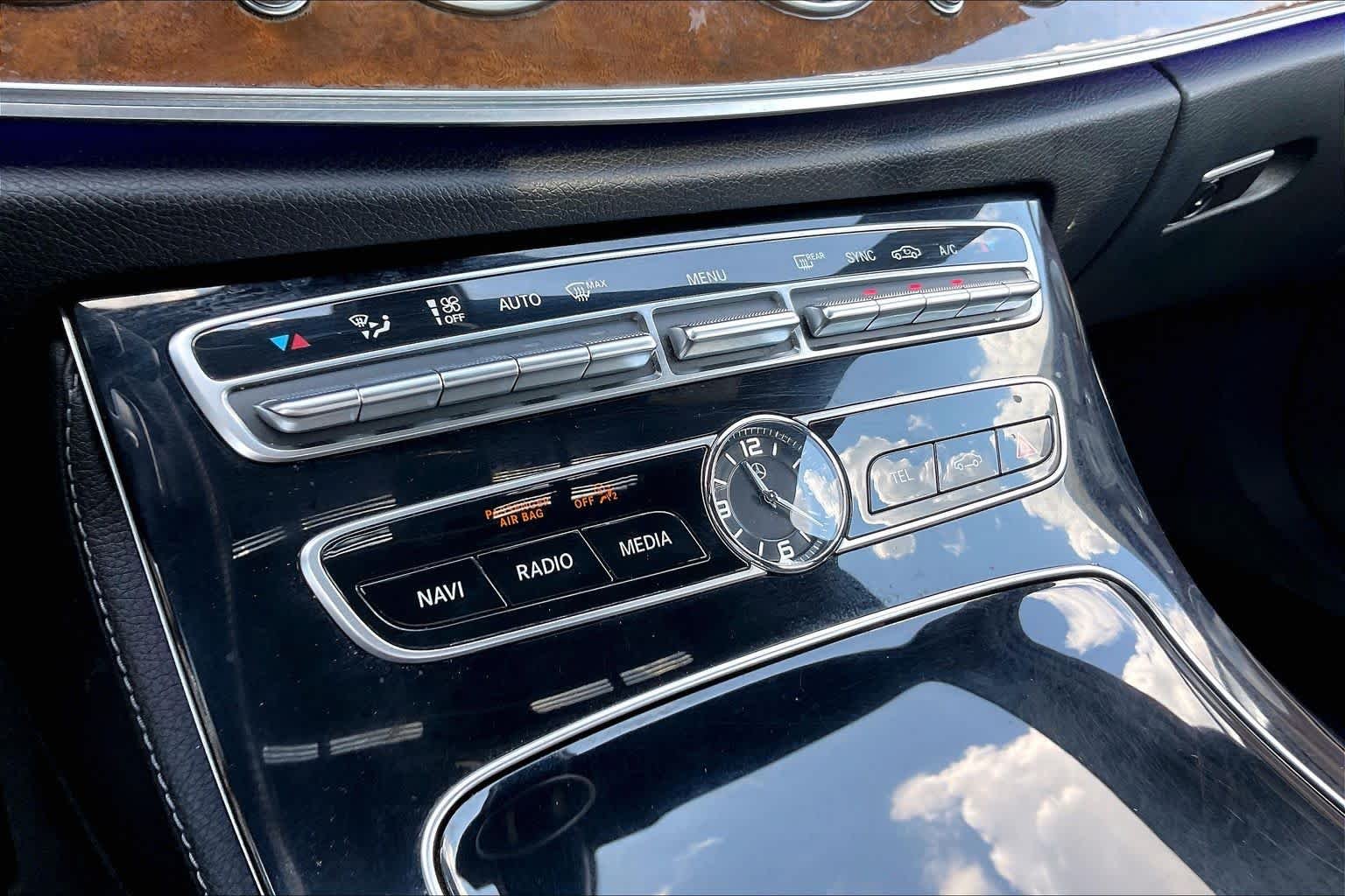 Used 2017 Selenite Grey Metallic Mercedes-Benz E 300 Sport image 34
