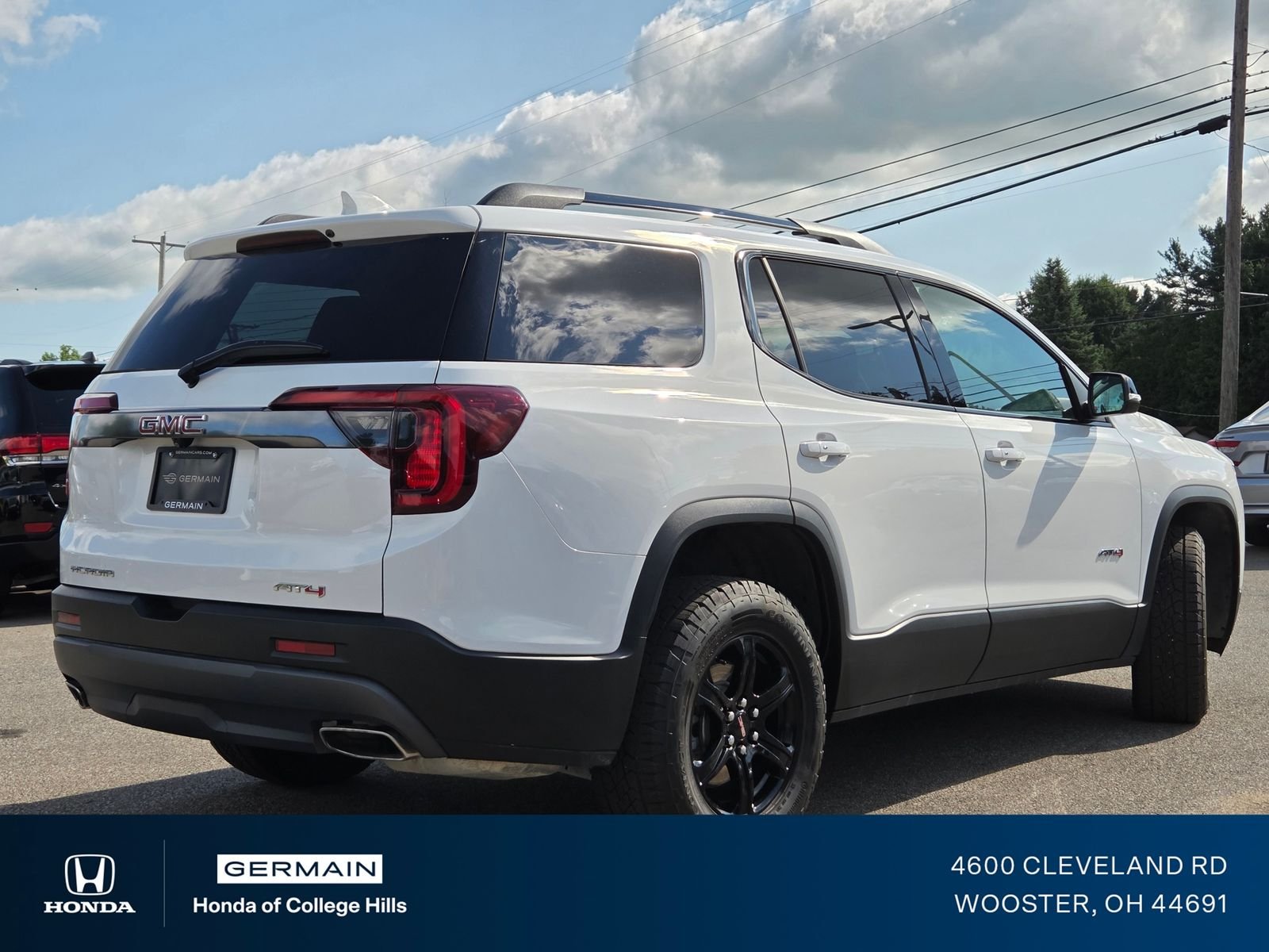 2023 GMC Acadia AT4 - Photo 17