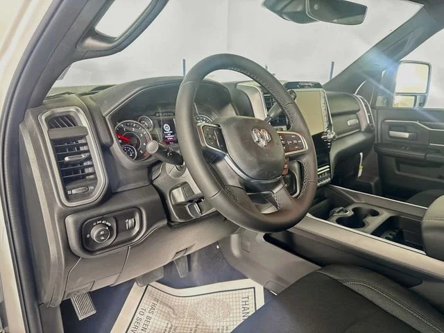 New 2026 Bright White Clear-Coat Exterior Paint RAM BIG HORN image 9