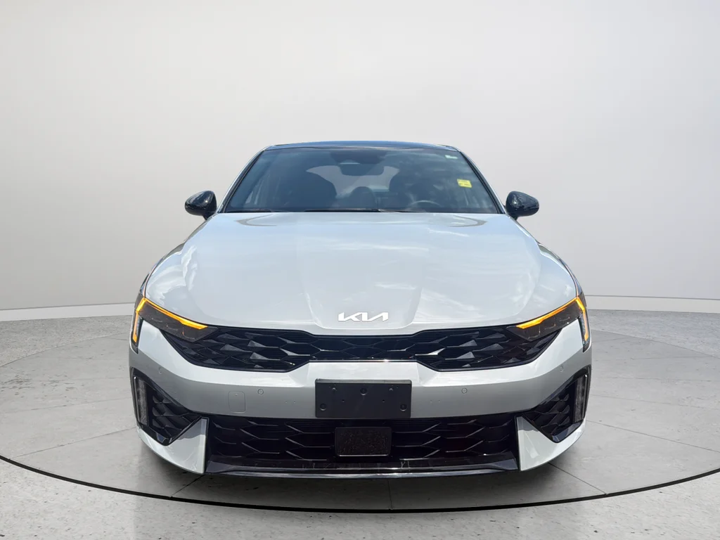Used 2025 Gray Kia GT-Line image 4