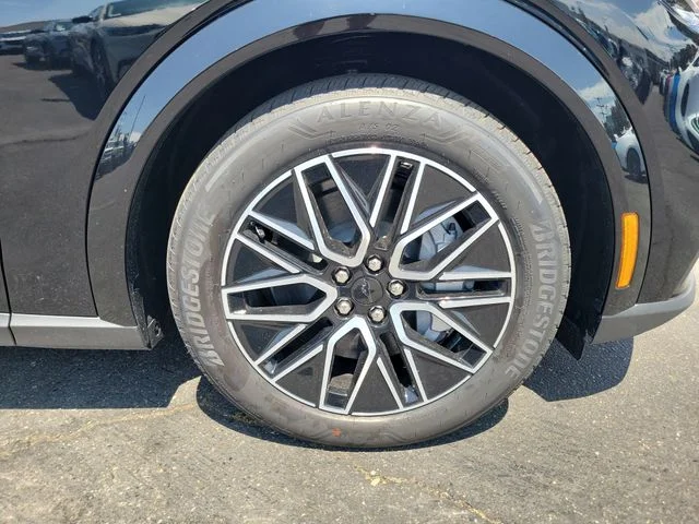 New 2026 Shadow Black Ford Premium image 6
