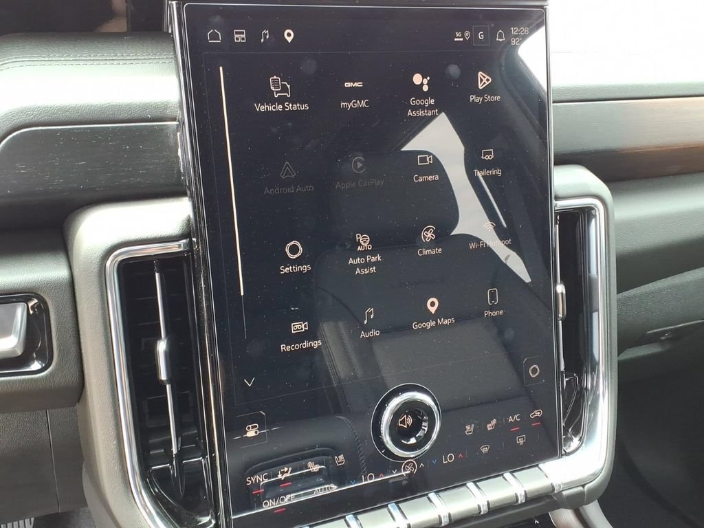 2026 GMC Yukon XL Denali - Photo 16