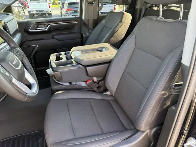 Used 2026 Onyx Black GMC Elevation image 20