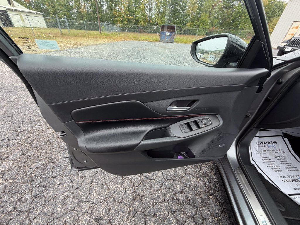 Used 2026 Gray Nissan SR image 12