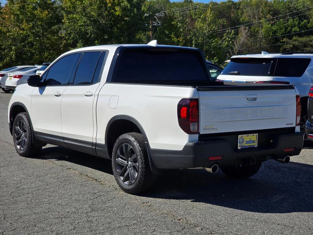 Used 2025 White Honda Sport image 5