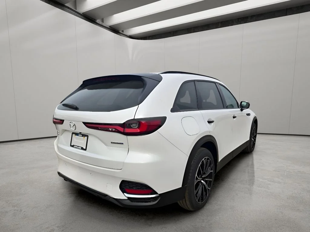 Used 2025 Rhodium White Premium Mazda Premium Plus Package image 5