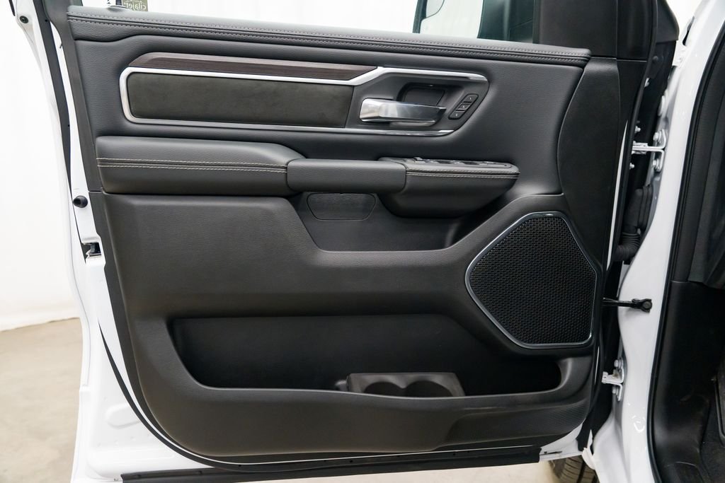 2026 RAM 1500 Laramie - Photo 23