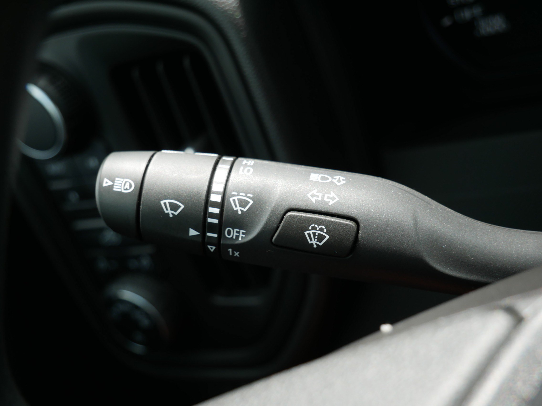 2024 Chevrolet Silverado 1500 Custom - Photo 26