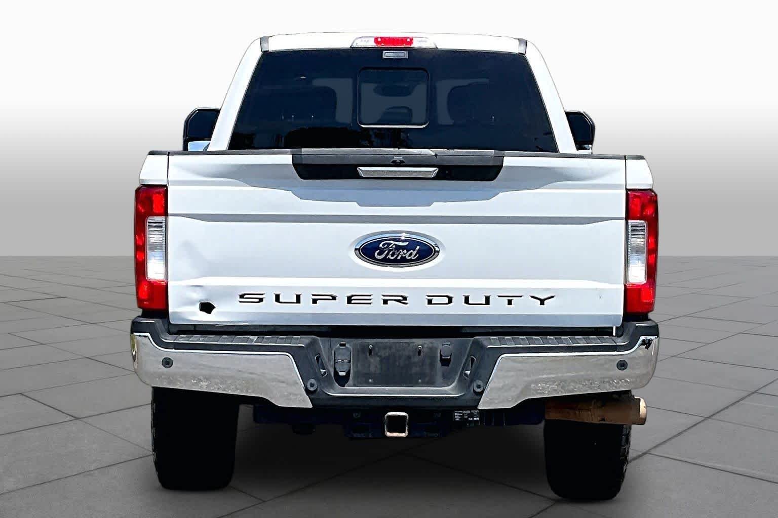 Used 2019 Oxford White Ford LARIAT image 5