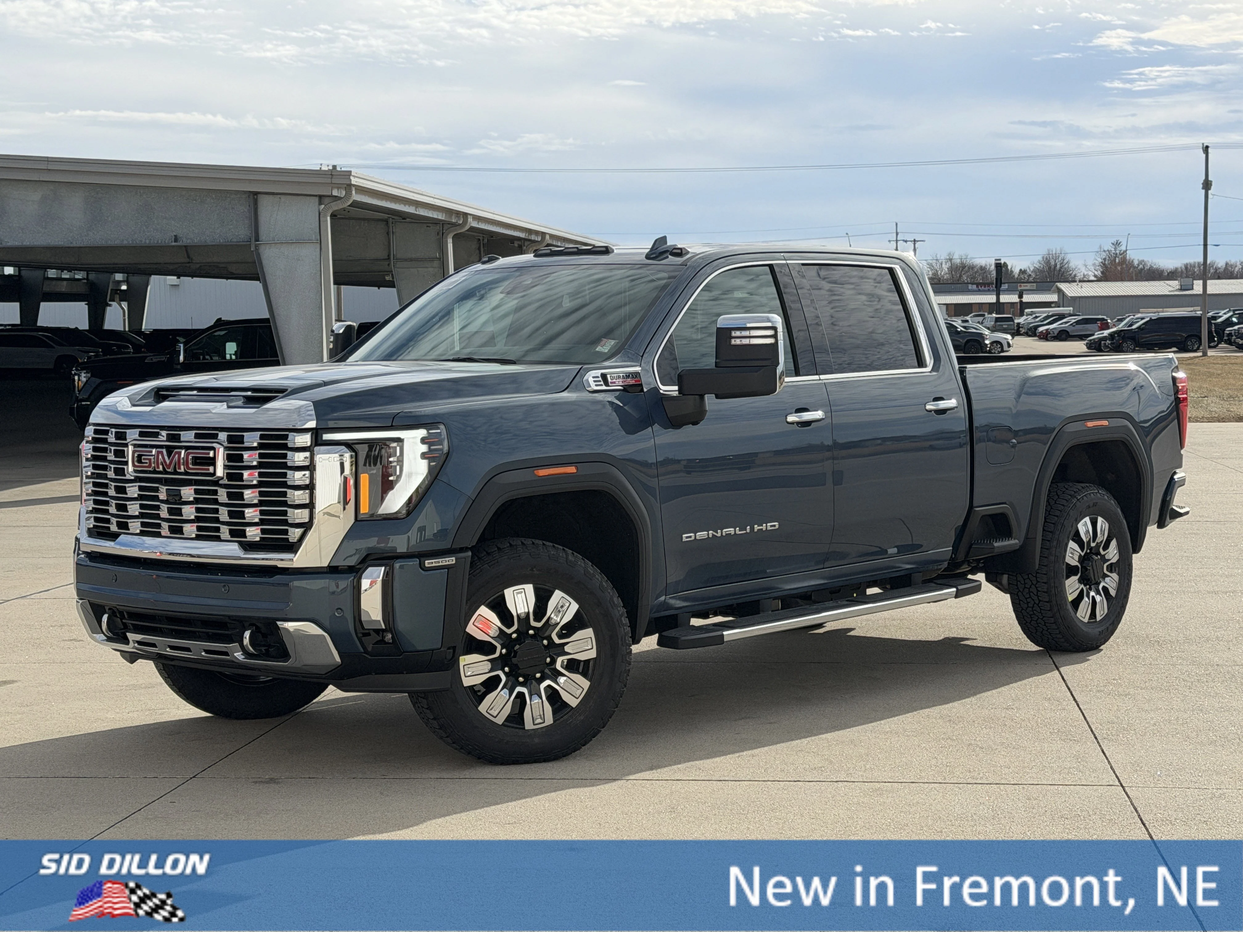 New 2026 GMC Sierra 3500 HD Denali Crew Cab in #2G26459 | Sid Dillon