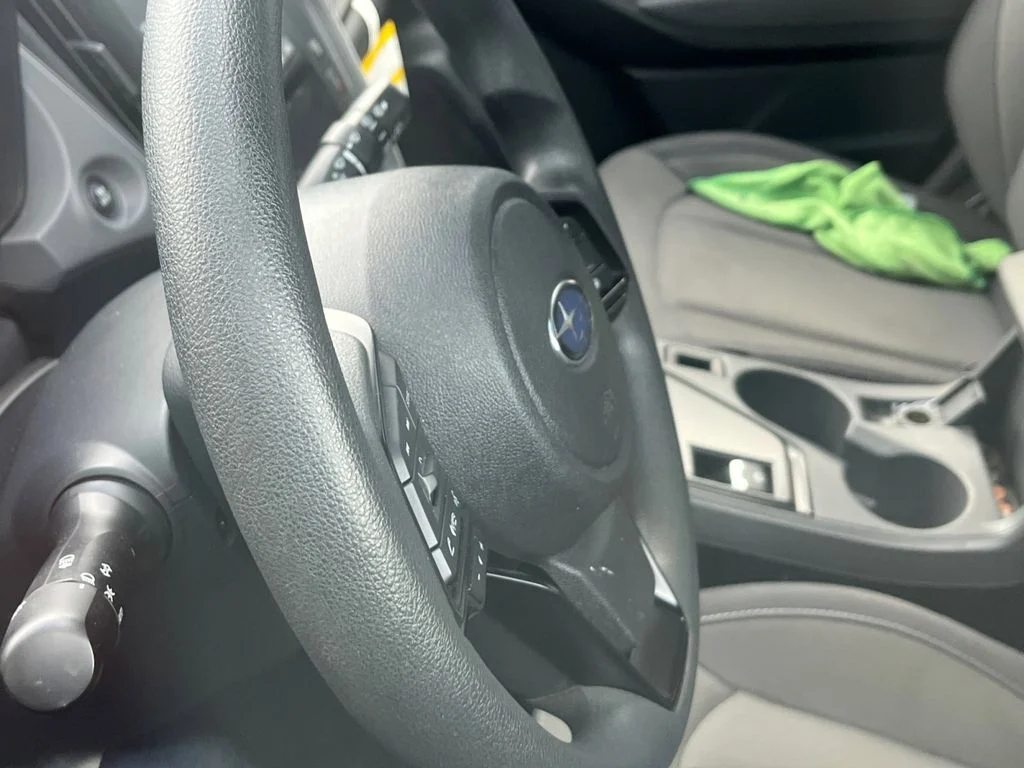 Used 2025 Blue Subaru Base image 8