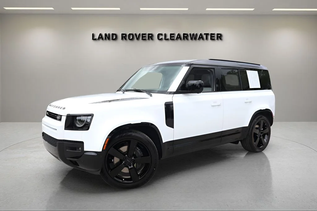 2026 Land Rover Defender 110 X-Dynamic SE P400's photo