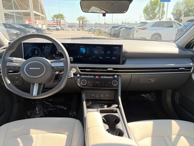 2025 Hyundai Sonata SEL - Photo 12
