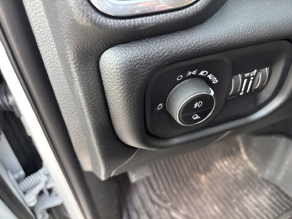 Certified Used 2026 White Ram Laramie image 28