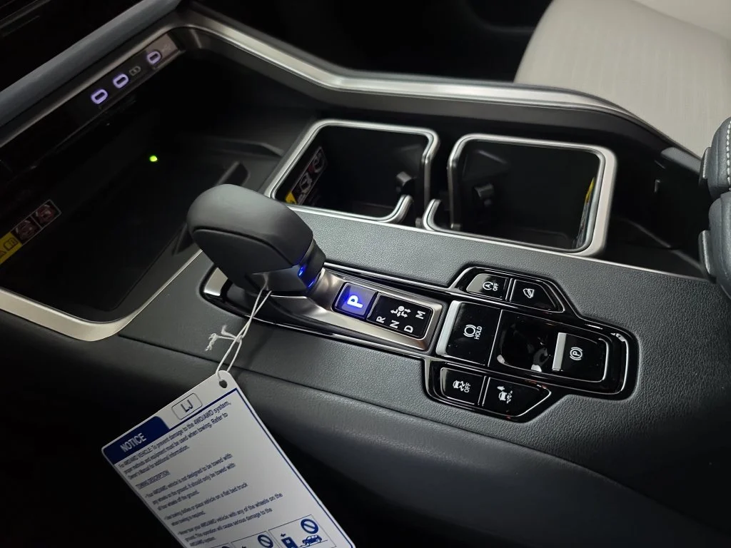 New 2026 Caviar Lexus PREMIUM AWD image 22