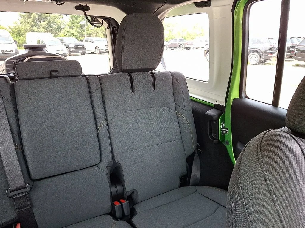 New 2025 Mojito Clearcoat Jeep Sport S image 15