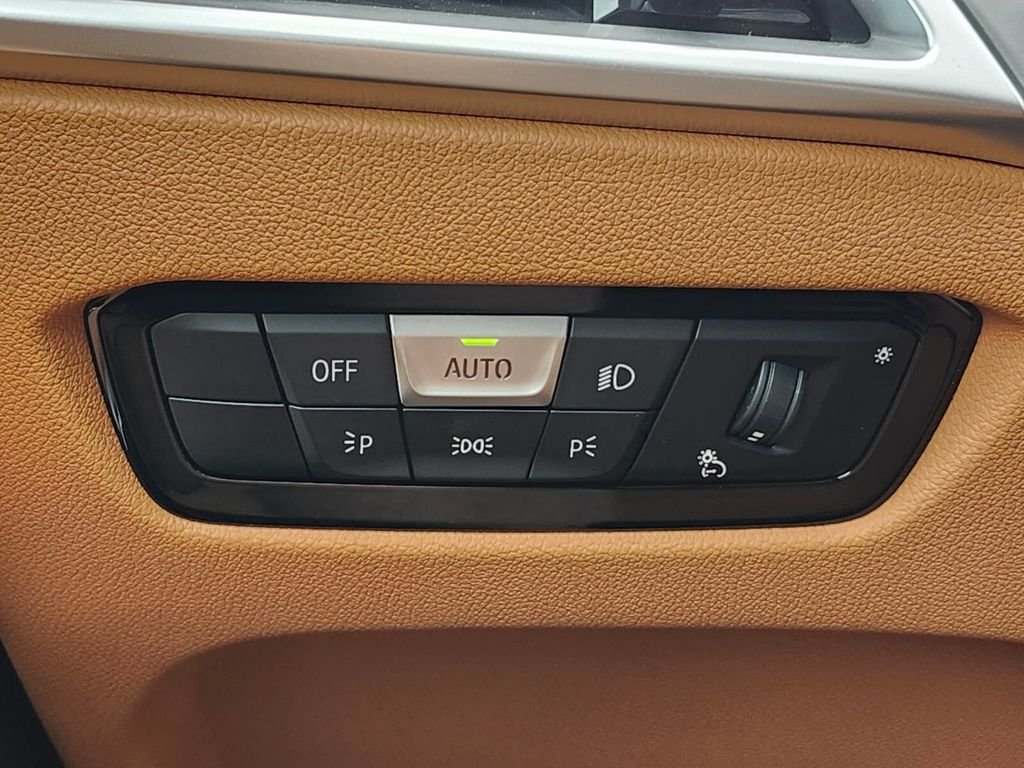 New 2026 Gray BMW 330i xDrive image 24