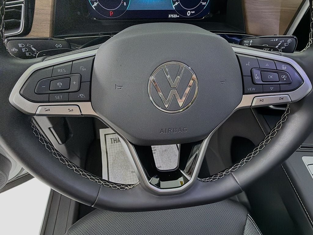 Used 2024 Pure White Volkswagen 2.0T SE 4MOTION image 11