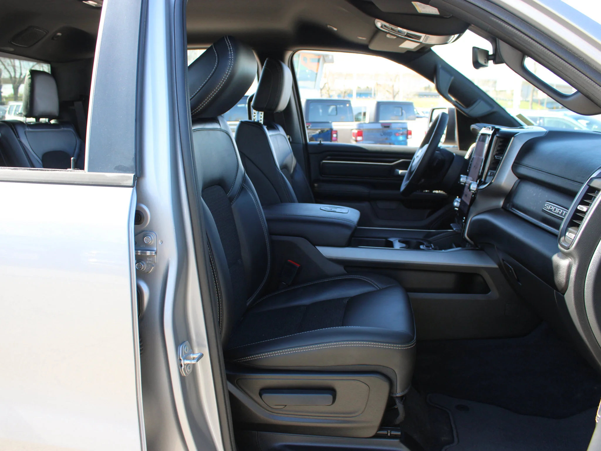 Certified Used 2025 Silver RAM Sport * Twin-Turbo | Remote Start | Alpine | Heated Seats | Navigation | Adaptive Cruise image 21